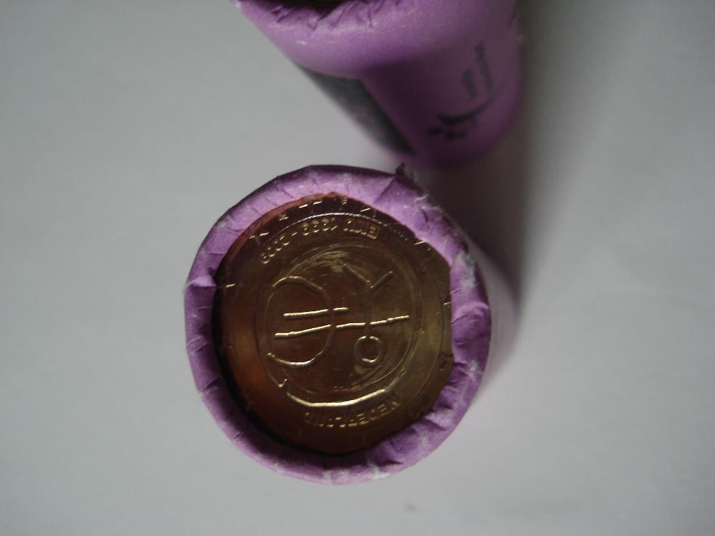2 ROLLEN 2 EURO 10 JAAR  E.M.U., Postzegels en Munten, Munten | Nederland, Ophalen of Verzenden, Koningin Beatrix, Euro's