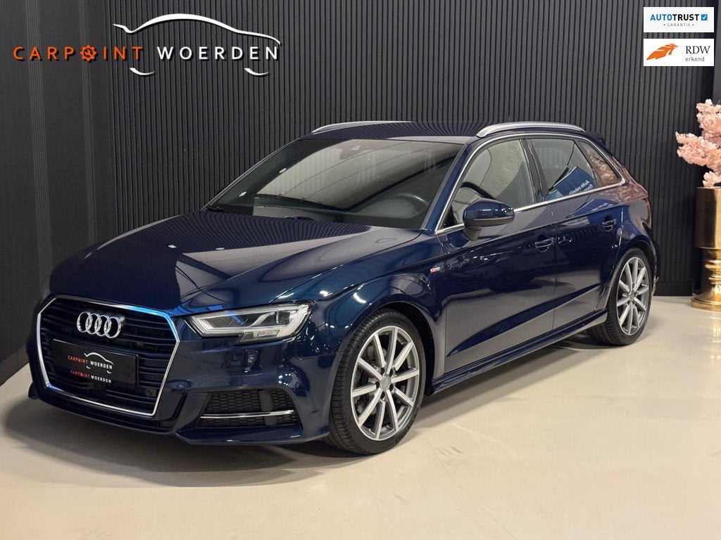 Audi A3 SPORTBACK 40 TFSI S-LINE | VIRTUAL | B&O | KEYLESS |, Auto's, Audi, Blauw, Leder, Bedrijf, 1600 kg