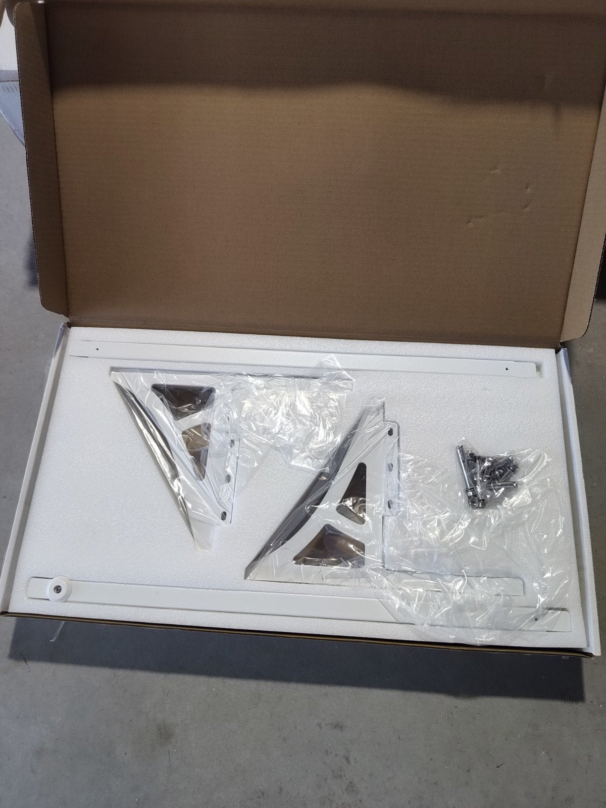 Growatt APX wall battery batterij mount bracket muurbeugel, Ophalen of Verzenden, Nieuw, Overige instrumenten