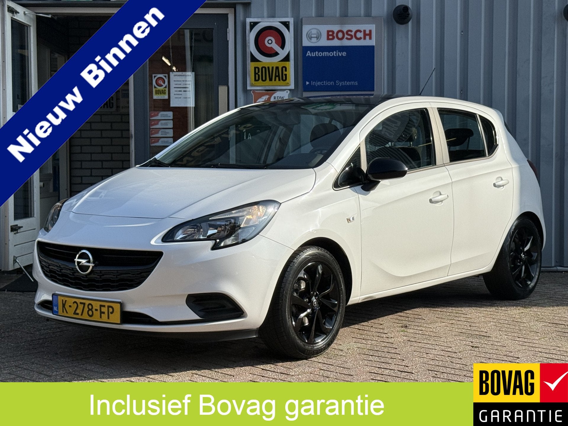 Opel Corsa 1.4 Black Edition. | CARPLAY | CRUISE | NAVI | PA, Auto's, Voorwielaandrijving, 4 cilinders, Bedrijf, Handgeschakeld