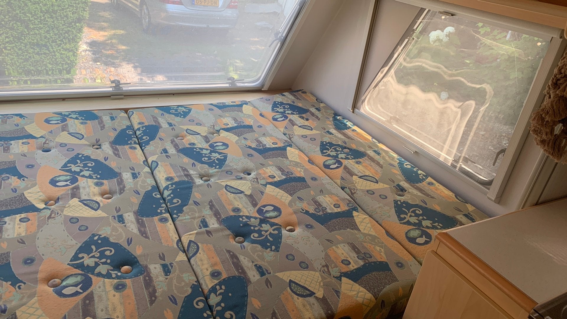 Caravankussens stevig, vlekloos, maten, type in beschrijving, Ophalen, Zo goed als nieuw