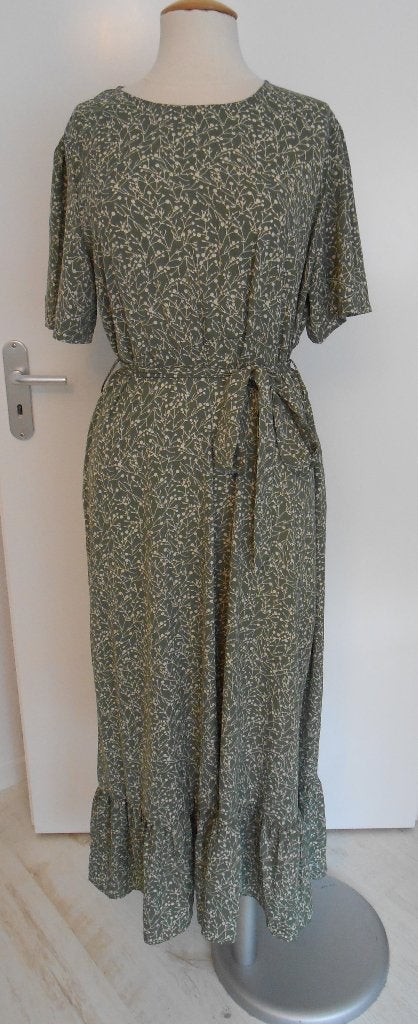 Shein jurk groen/wit mt 42, Kleding | Dames, Maat 42/44 (L), Nieuw, Ophalen of Verzenden, Shein