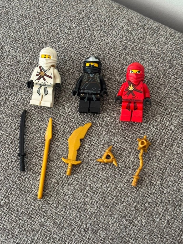 LEGO Ninjago Zane njo001 Kai njo007 Cole ZX njo054 Minifigs, Gebruikt, Lego, Compleet, Ophalen of Verzenden