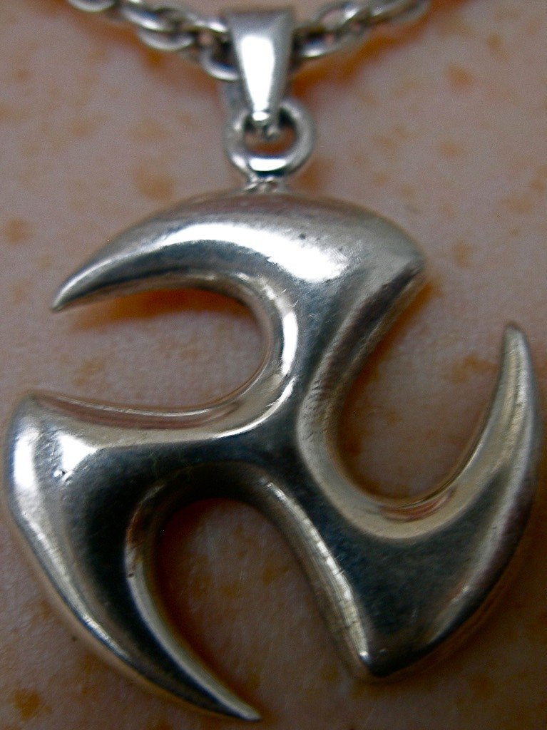 Zilveren 925 zilver kettinghanger simpele basis triskelion, Verzenden, Nieuw, Kruis of Symbool, Zilver