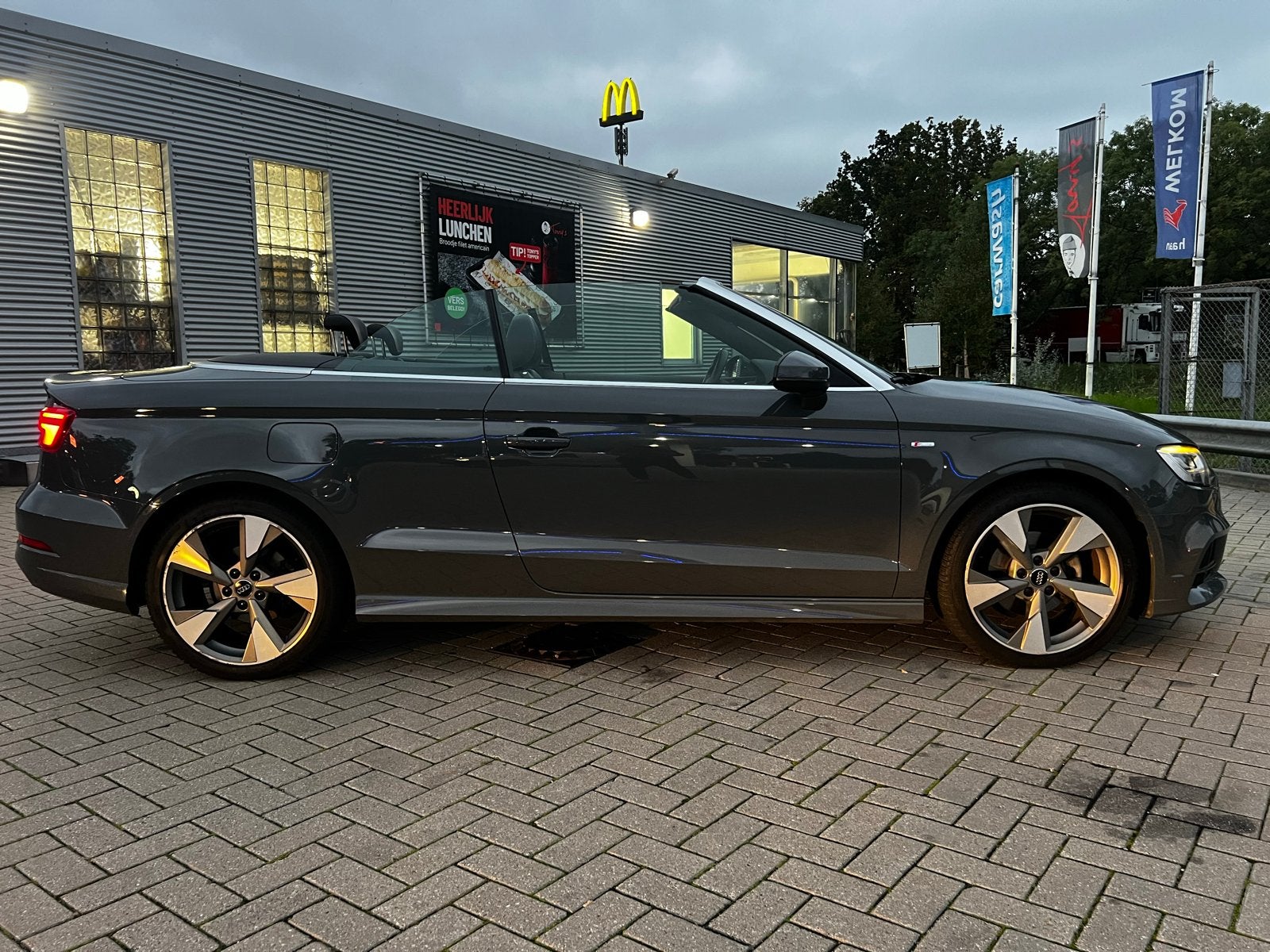 Audi A3 1.4 Tfsi 150pk S-LINE Ultra S Tronic 2017 Grijs, 730 kg, 1370 kg, 4 cilinders, Cabriolet