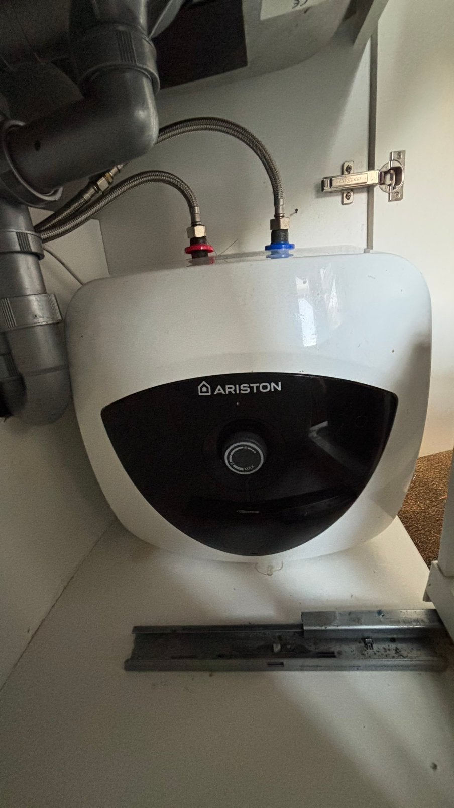 Ariston keukenboiler, Ophalen, Boiler, Minder dan 20 liter, Minder dan 3 jaar oud