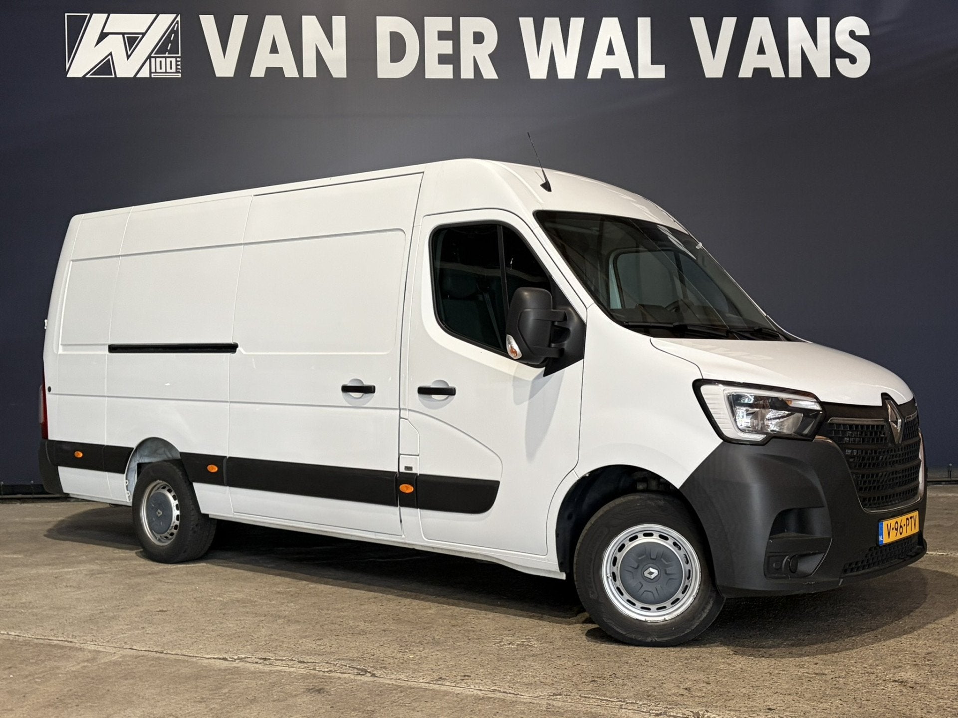 Renault Master 2.3 dCi 131pk L4H2 Euro6 Airco | Laadklep | L, Voorwielaandrijving, Gebruikt, 4 cilinders, 2500 kg