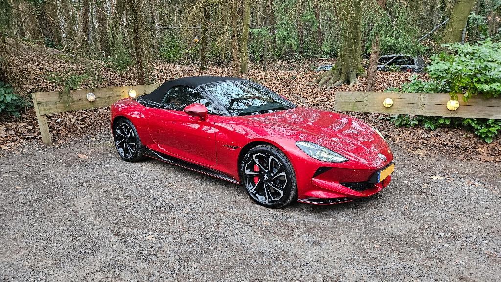 MG Cyberster 77kWh GT versie - 510pk - AWD Dual Motor, Auto's, Automaat, Lichtsensor, Overige modellen, 510 pk