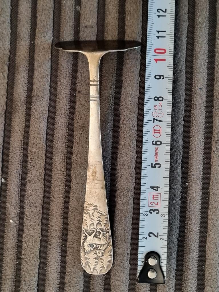 Vintage verzilverde etenschraper Roodkapje, Ophalen of Verzenden, Gebruikt