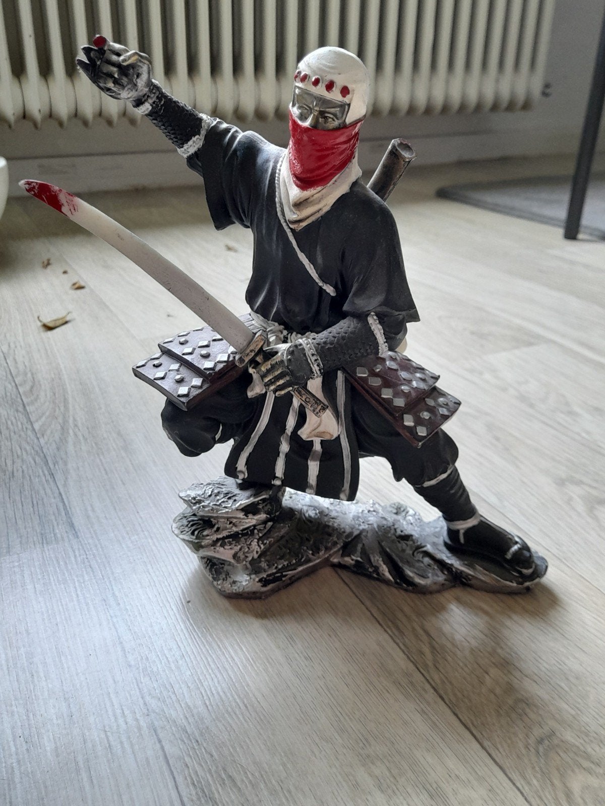 Ninja beeldje met zwaard - Decoratie, Ophalen of Verzenden, Gebruikt