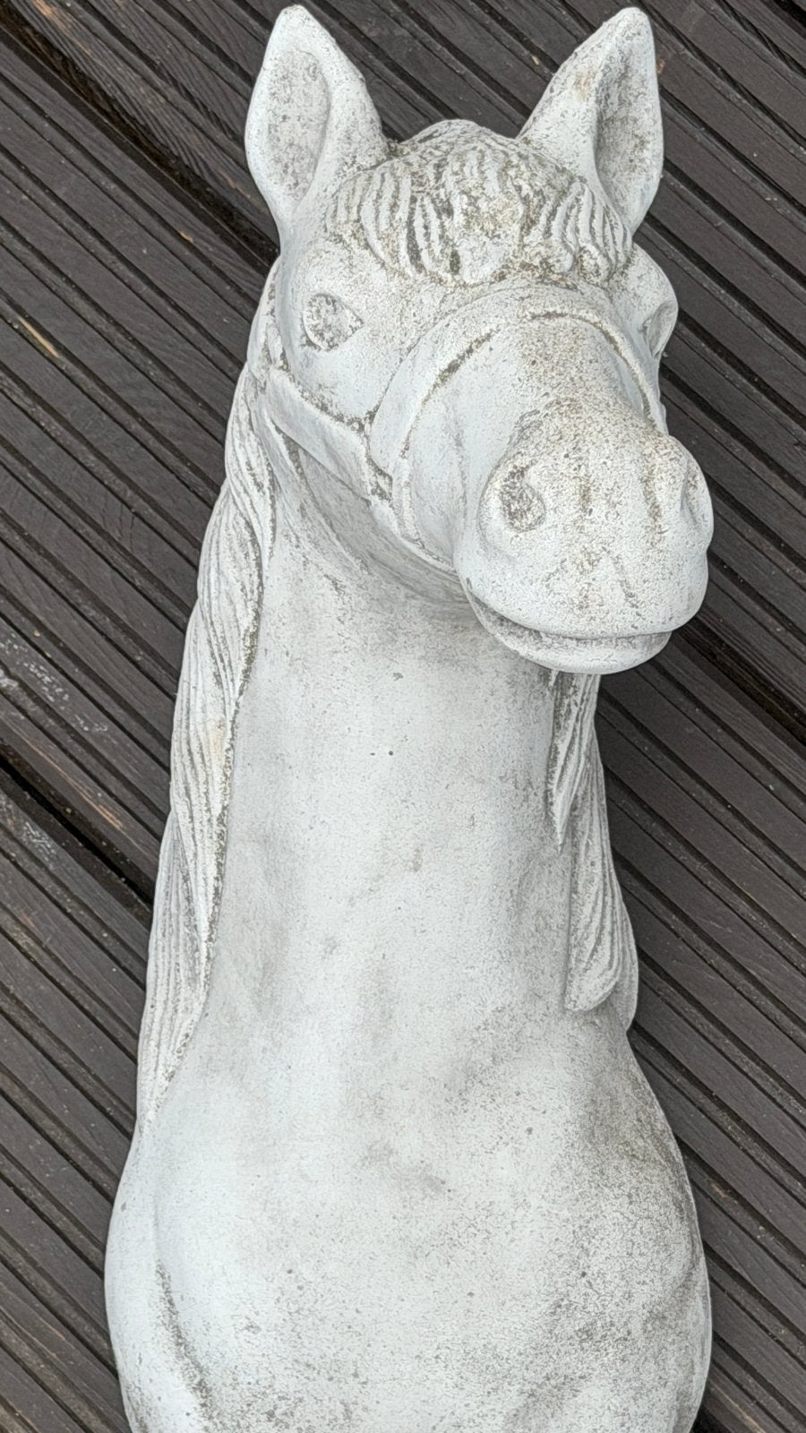 Bijna gratis Decoratief paardenhoofd van steen, Tuin en Terras, Tuinbeelden, Ophalen, Gebruikt, Steen, Dierenbeeld