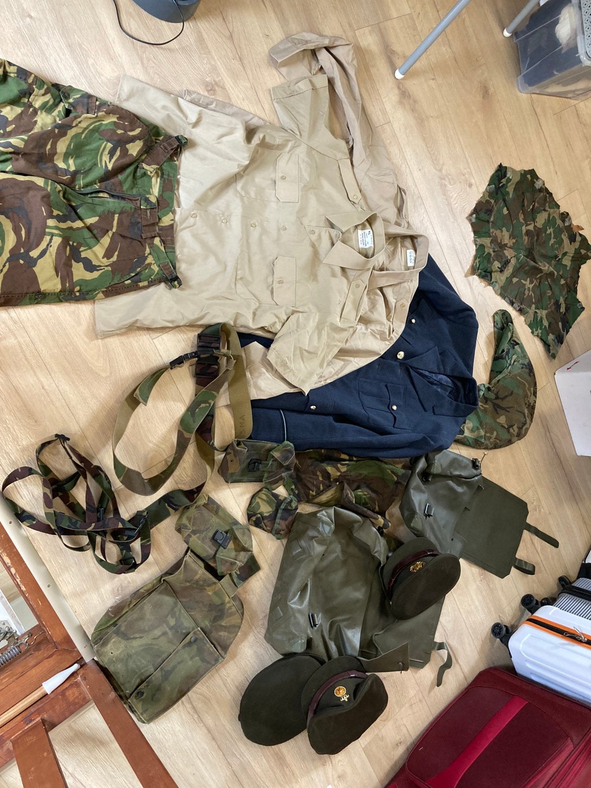 Lot militaria, Ophalen of Verzenden, Landmacht, Nederland, Embleem of Badge