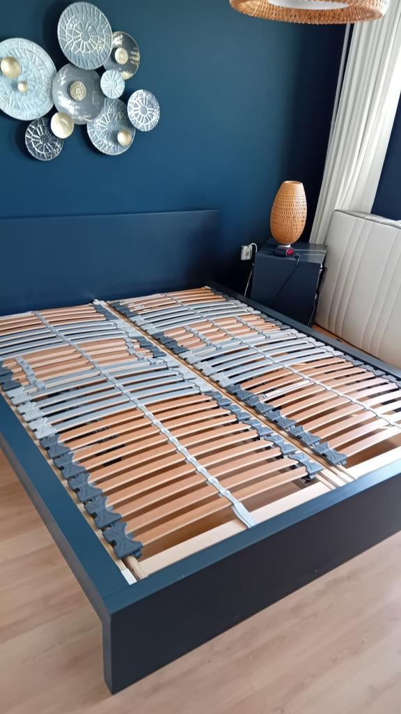 Bed malm van Ikea 160x200 eventueel met nachtkastjes, Huis en Inrichting, Slaapkamer | Bedden, Ophalen, Gebruikt, Blauw, Tweepersoons
