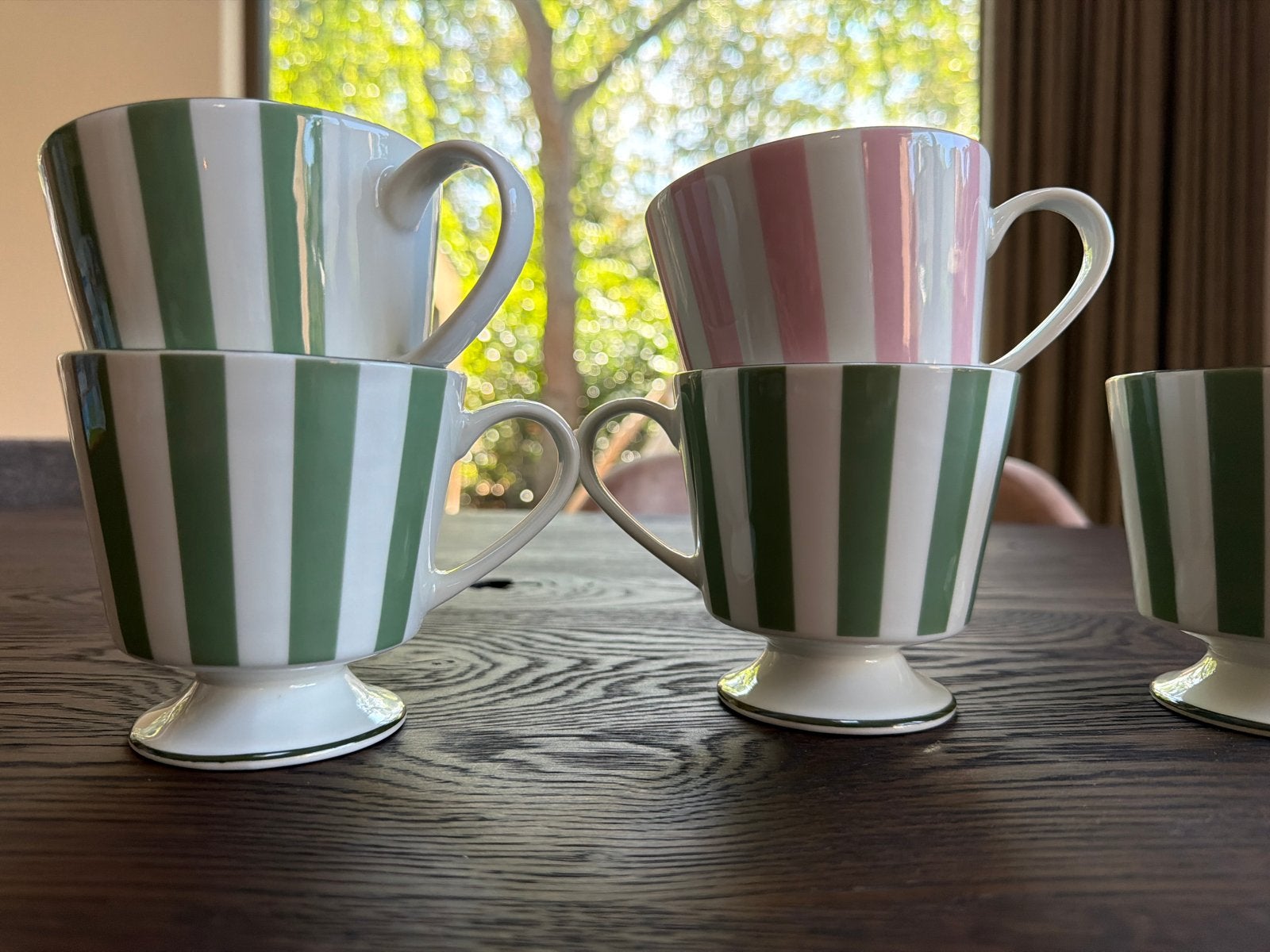 Mokken en kopjes - Blond Amsterdam, HK living en H&M home, Huis en Inrichting, Keuken | Servies, Ophalen, Gebruikt, Keramiek, Mok