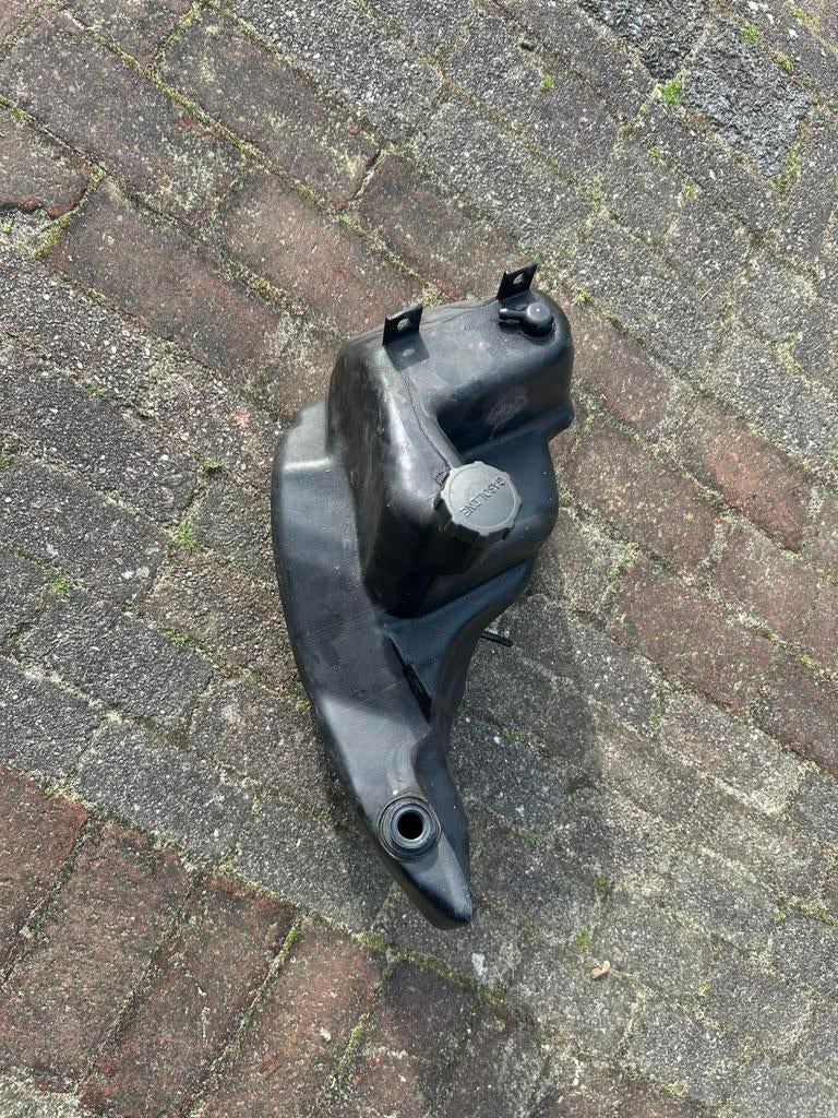 Piaggio zip benzine tank, Ophalen of Verzenden, Zo goed als nieuw, Tank