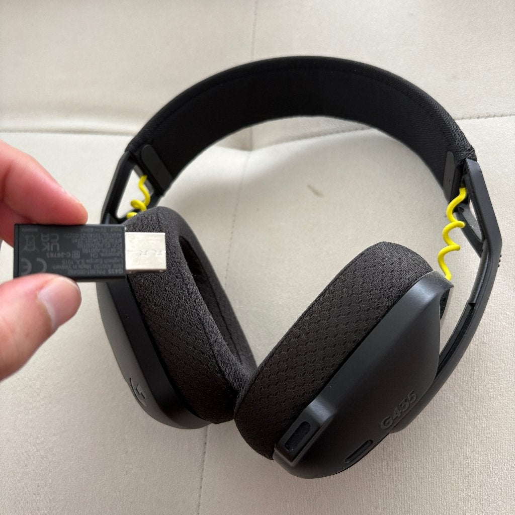 Logitech G435 Gaming Headset - Zwart met Gele Accenten, Gaming, Logitech, Ophalen of Verzenden, Zo goed als nieuw