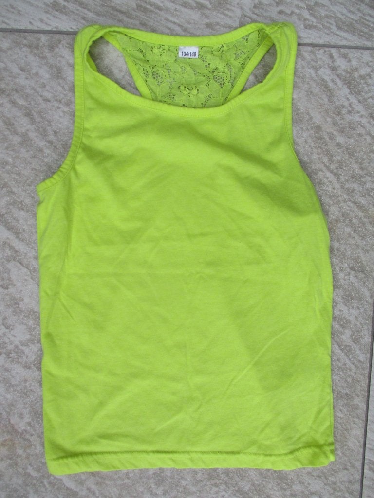Tanktop geel topje maat 134 shirt, Ophalen of Verzenden, Zo goed als nieuw, Meisje, Shirt of Longsleeve