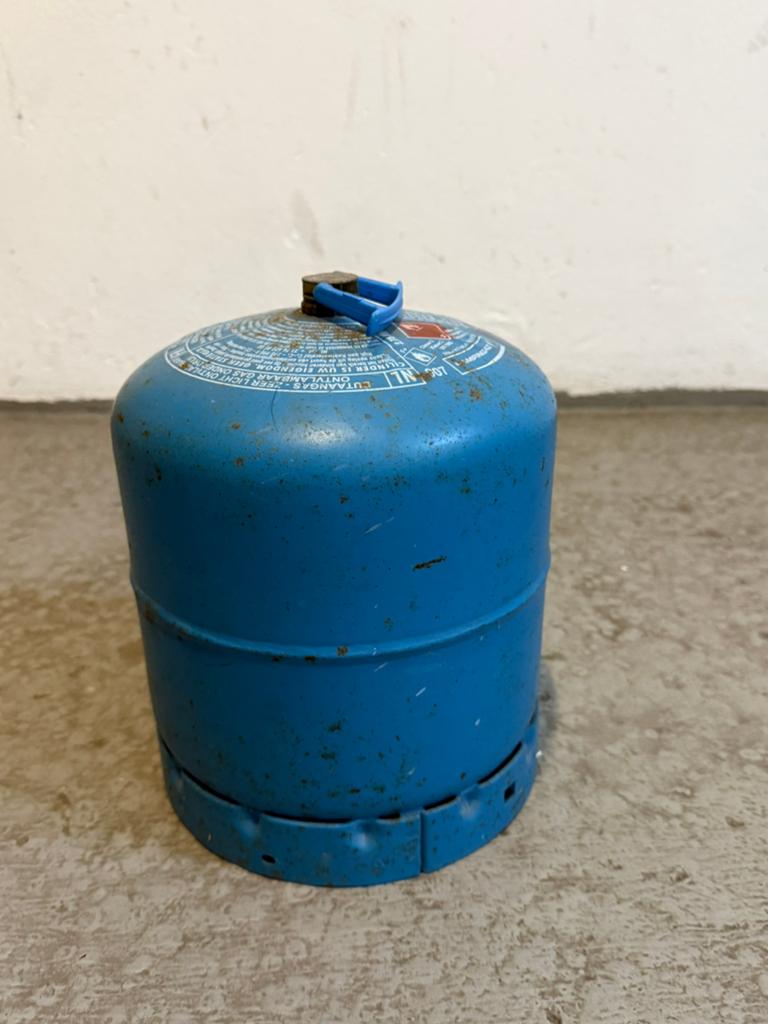 Campingaz R907 gasfles - 2,75 kg, Caravans en Kamperen, Kampeeraccessoires, Ophalen of Verzenden, Zo goed als nieuw