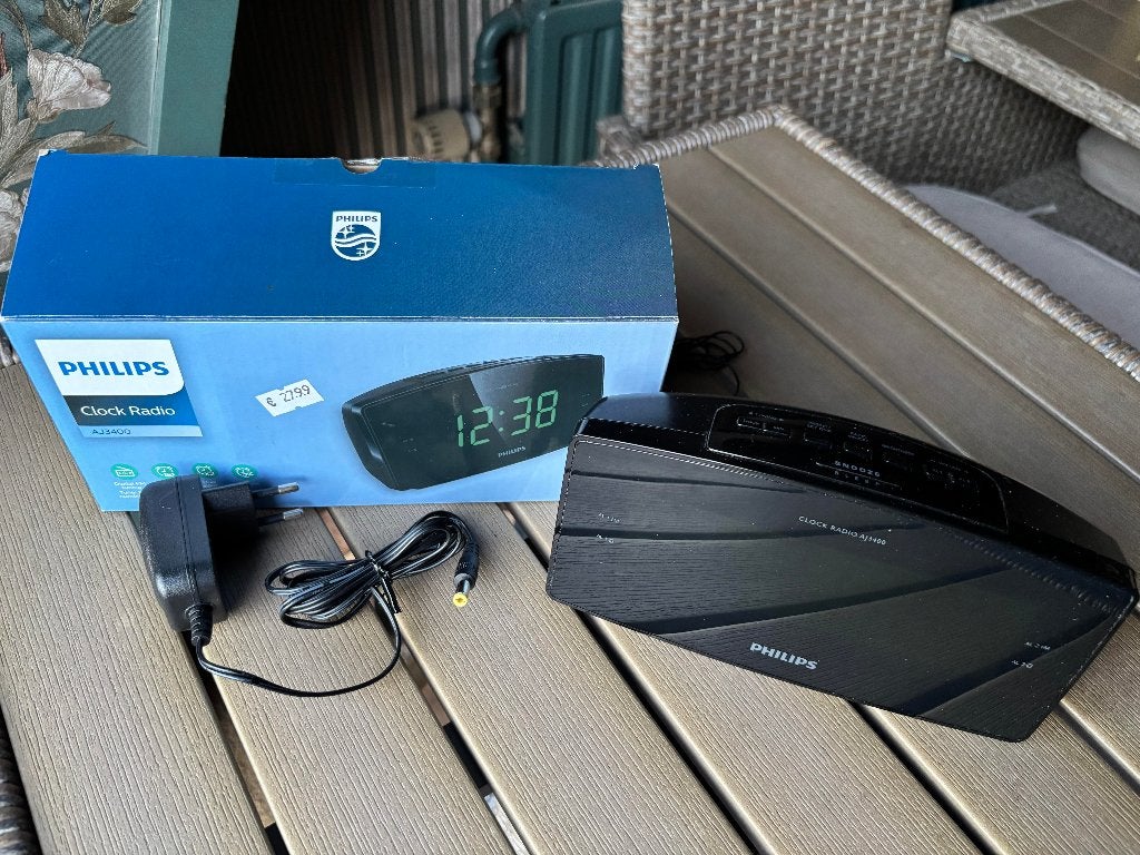 wekkerradio, Ophalen of Verzenden, Zo goed als nieuw, Digitaal