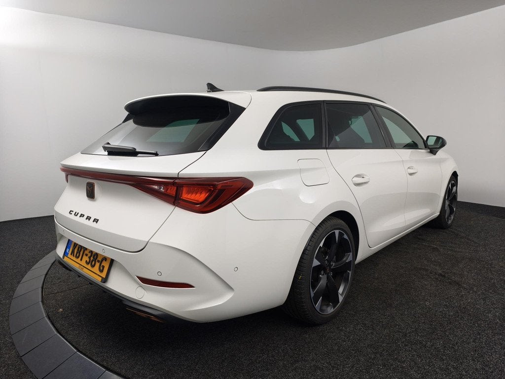 CUPRA Leon Sportstourer 1.4 e-Hybrid Business, Auto's, Cupra, Stof, Gebruikt, 4 cilinders, Leon