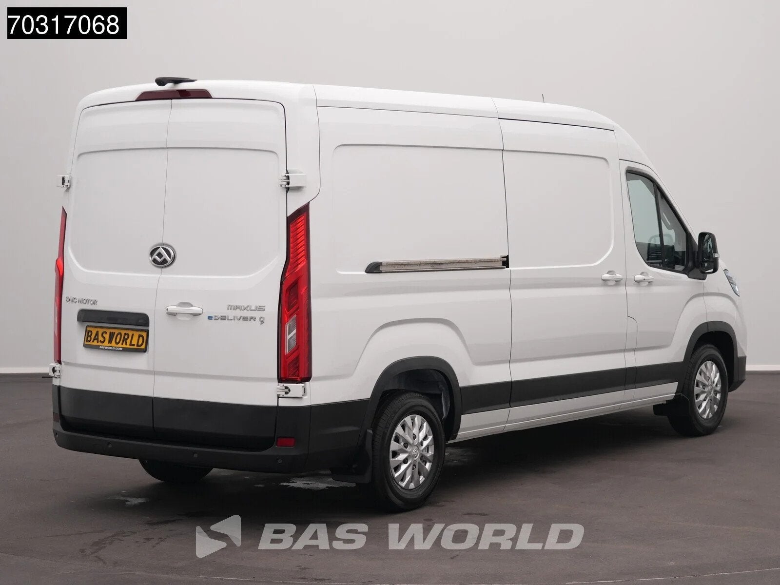 Maxus eDeliver 9 Elektrisch WLTP 256km Stad 52kWh L3H2 204pk, Auto's, Bestelauto's, Automaat, Stof, 750 kg, Multifunctioneel stuurwiel