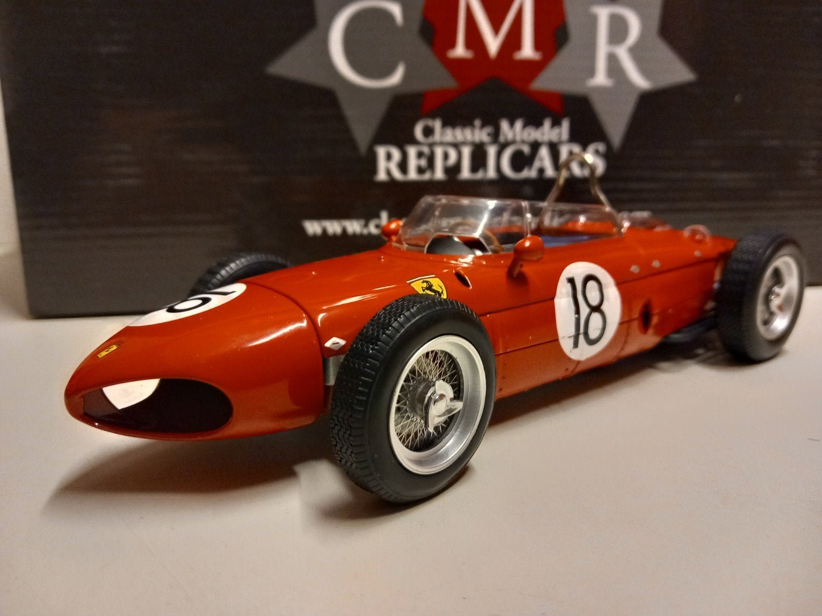 Ferrari 156 F1 Sharknose #18 GP France R Ginther KK 1:18 KRD, Ophalen of Verzenden, Zo goed als nieuw, Auto, Overige merken