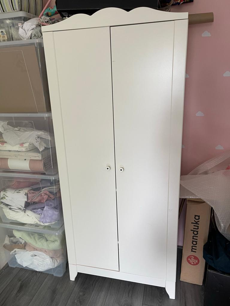 Witte kledingkast Ikea voor kinderkamer, Huis en Inrichting, Kasten | Kledingkasten, Ophalen, Gebruikt, 50 tot 100 cm, 150 tot 200 cm
