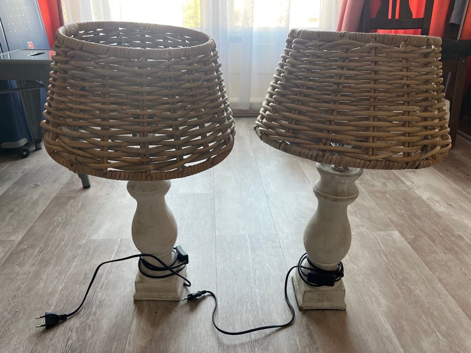 Set van 2 landelijke tafellampen met rieten kap, Gebruikt, Natuurlijk materiaal, E27 (groot), Met kap