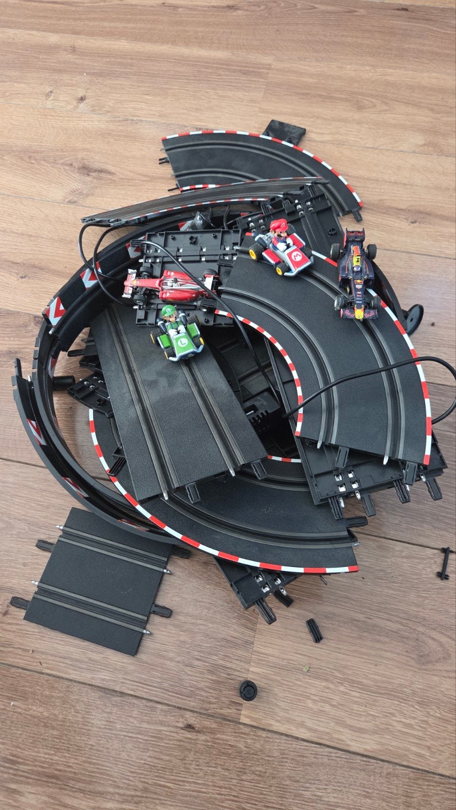 Carrera Racebaan met Mario Kart en Formule 1 auto's, Ophalen, Carrera, Elektrisch, Racebaan