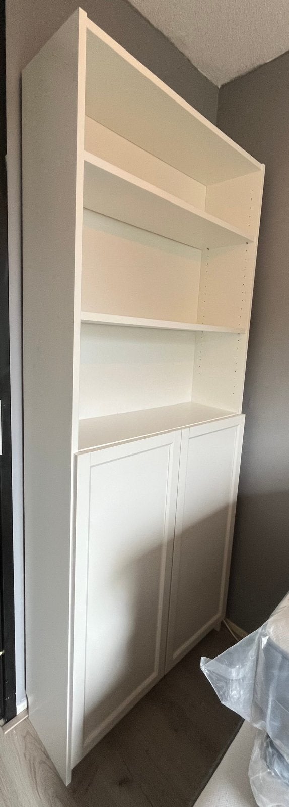 IKEA Billy wandkast met Oxberg deuren 202 x 80 x 30 cm ZGAN, Huis en Inrichting, Ophalen, 200 cm of meer, 50 tot 100 cm, Zo goed als nieuw