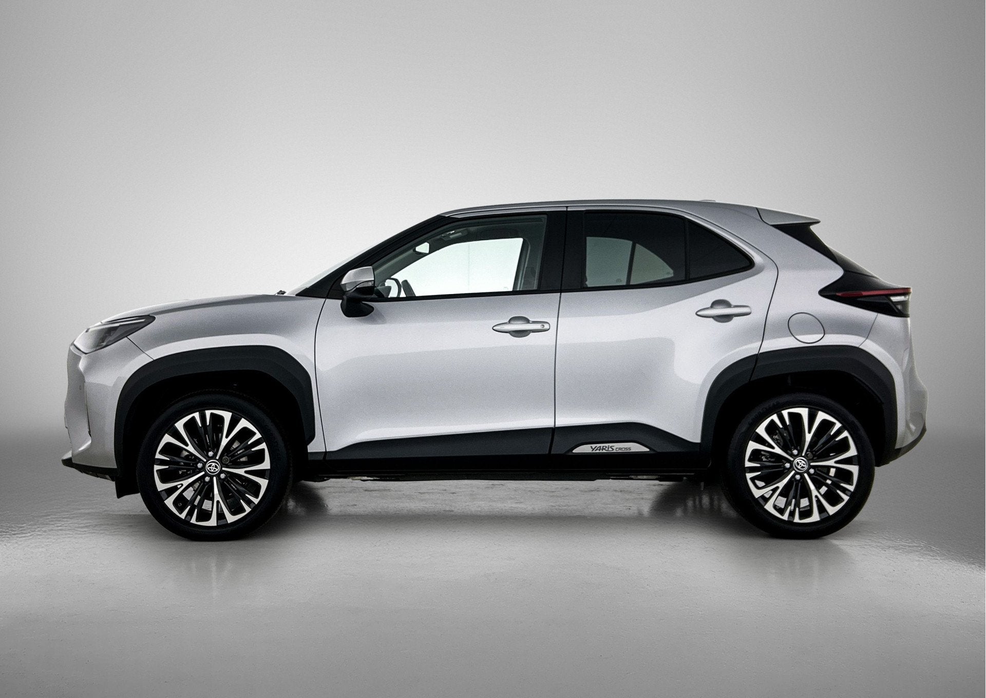 Toyota Yaris Cross 1.5 Hybrid Executive | Trekhaak afneembaa, Automatische klimaatregeling, Gebruikt, Bedrijf, Hybride Elektrisch/Benzine