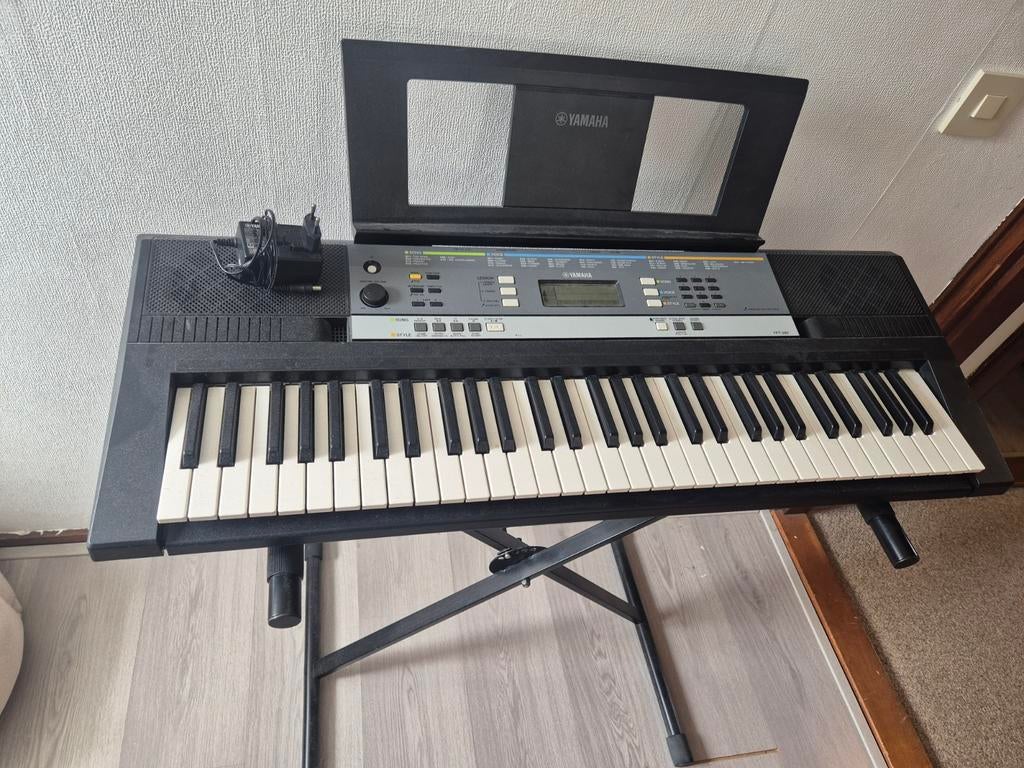 Yamaha YPT-210 keyboard, Ophalen