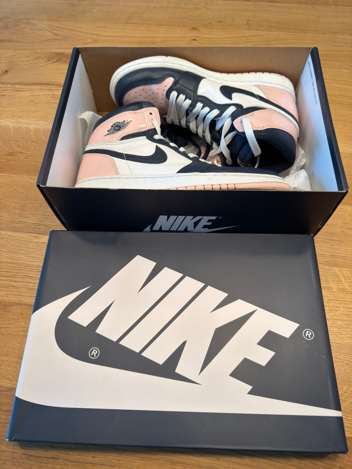 Nike Jordan High Atmosphere, Ophalen of Verzenden, Roze, Sneakers of Gympen, Zo goed als nieuw