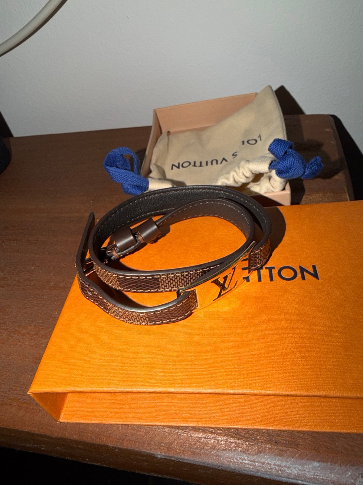 Louis Vuitton Damier Ebene Double Tour Armband, Ophalen of Verzenden, Zo goed als nieuw, Bruin, Leer