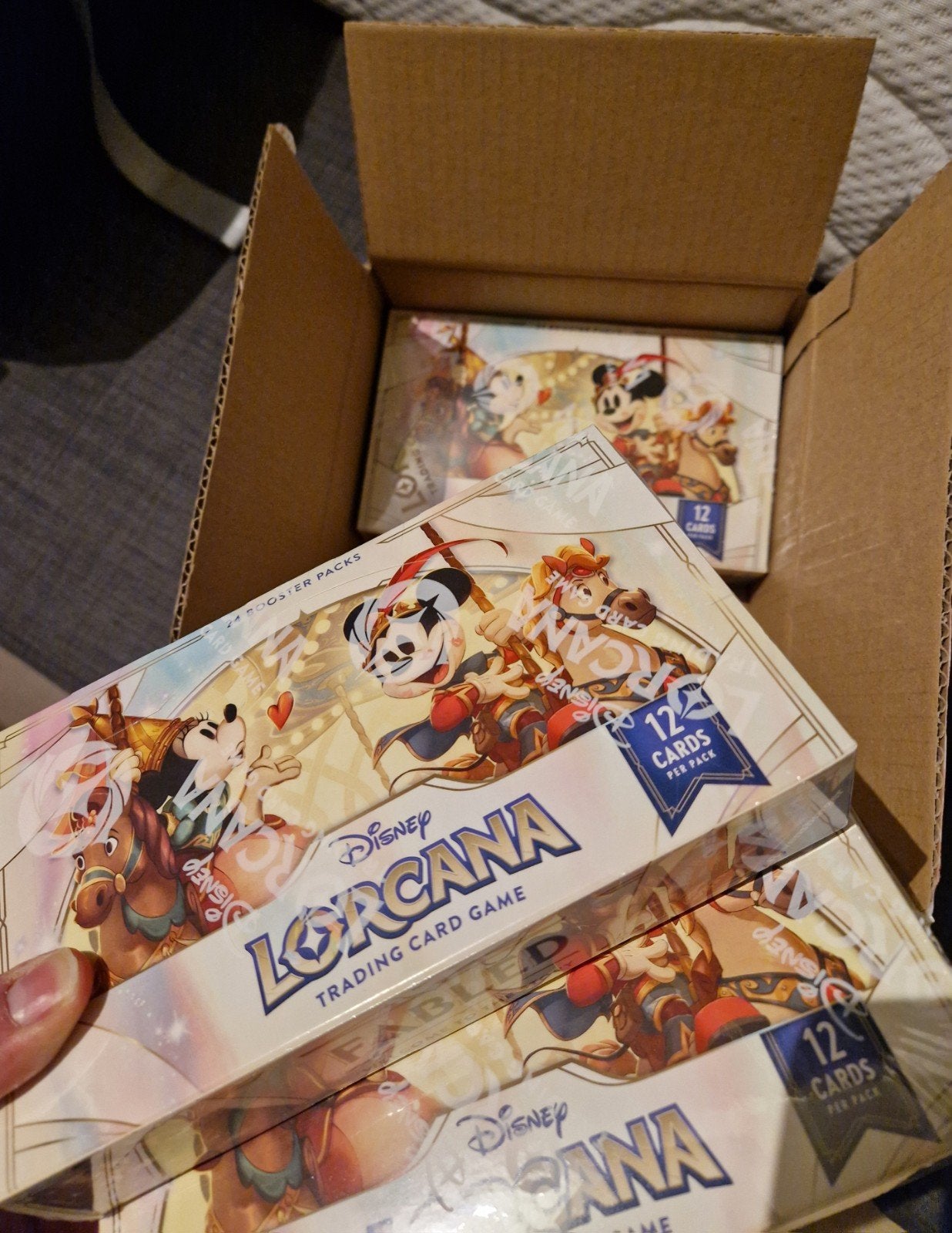 Disney lorcana boosterbox fabled sealed, Ophalen of Verzenden, Nieuw, Boosterbox, Foil
