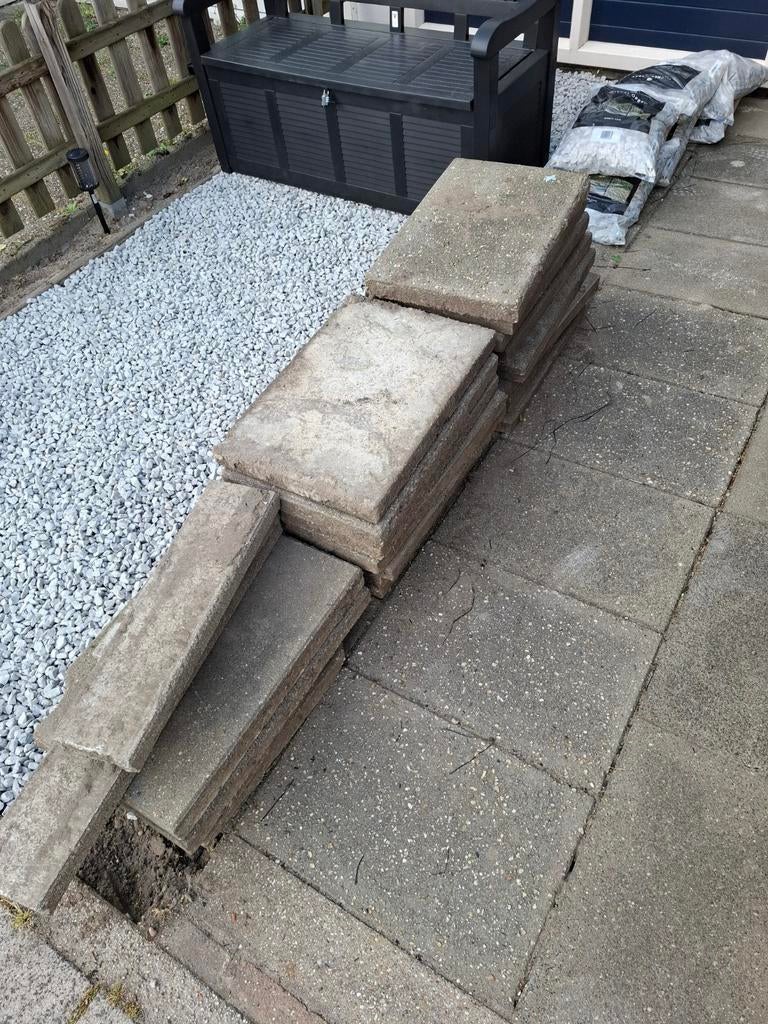 Gratis tegels afhalen, Ophalen, Gebruikt, Beton, Terrastegels