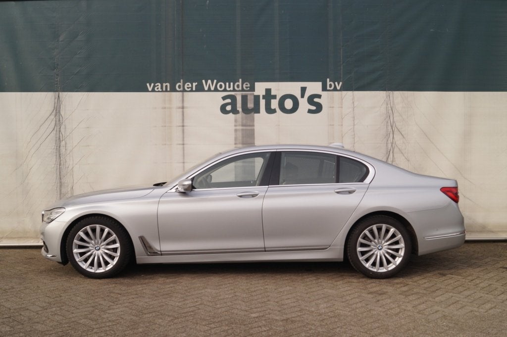 BMW 7 Serie 730d 265pk Automaat High Executive -LEER-LED-ECC, Auto's, Gebruikt, Euro 6, Diesel, 19 km/l