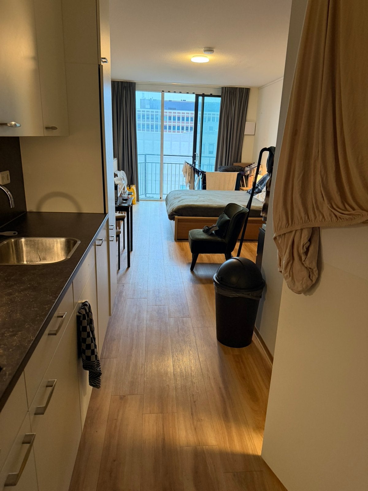 Fully Furnished Studio for Rent – 6-Month Temporary Rental, 20 tot 35 m², Rotterdam