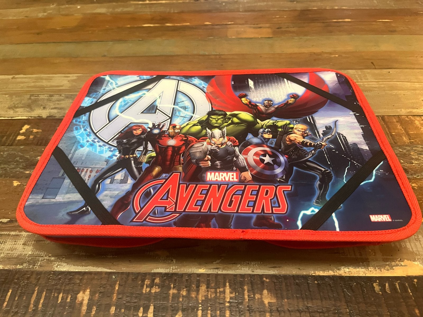 Marvel Avengers Tekenmap - Draagbaar Tekenstation, Film en tv, Gebruikt, Textiel, Ophalen of Verzenden