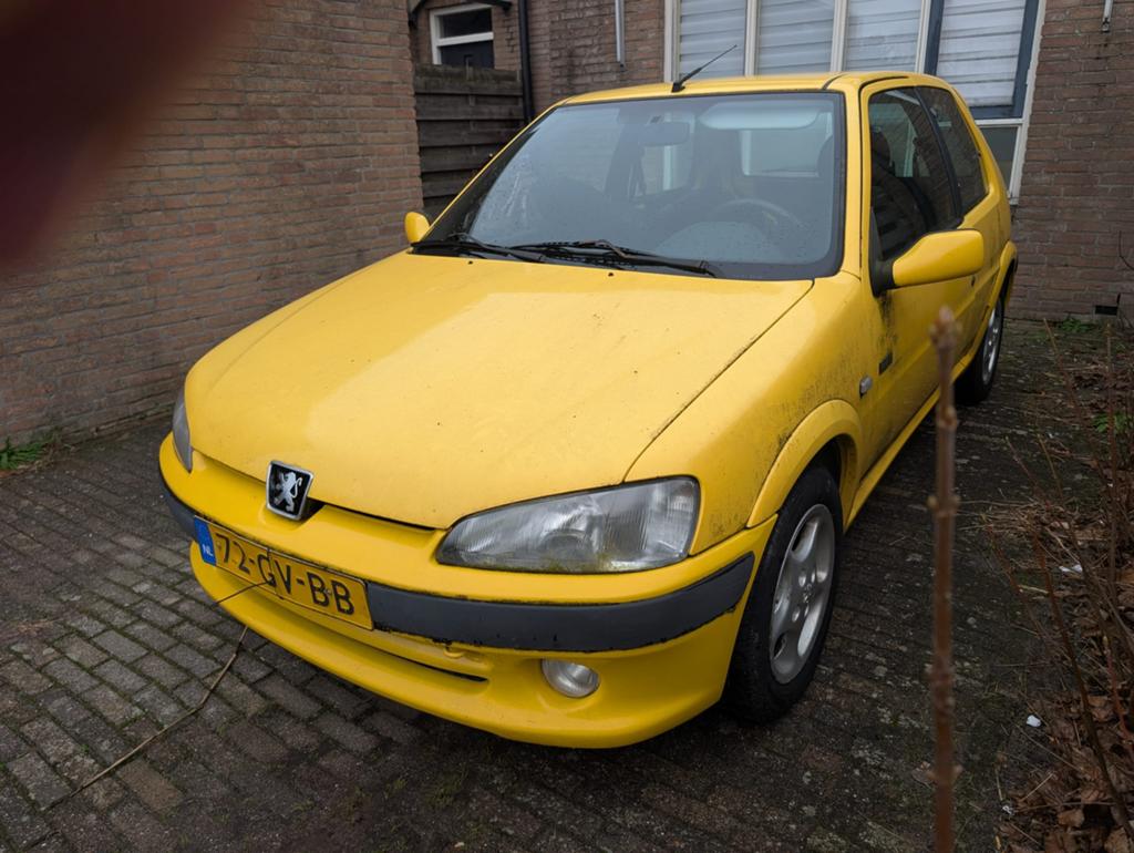 Peugeot 106 1.4 Sport 2001 Geel, Voorwielaandrijving, 4 cilinders, 400 kg, Bedrijf