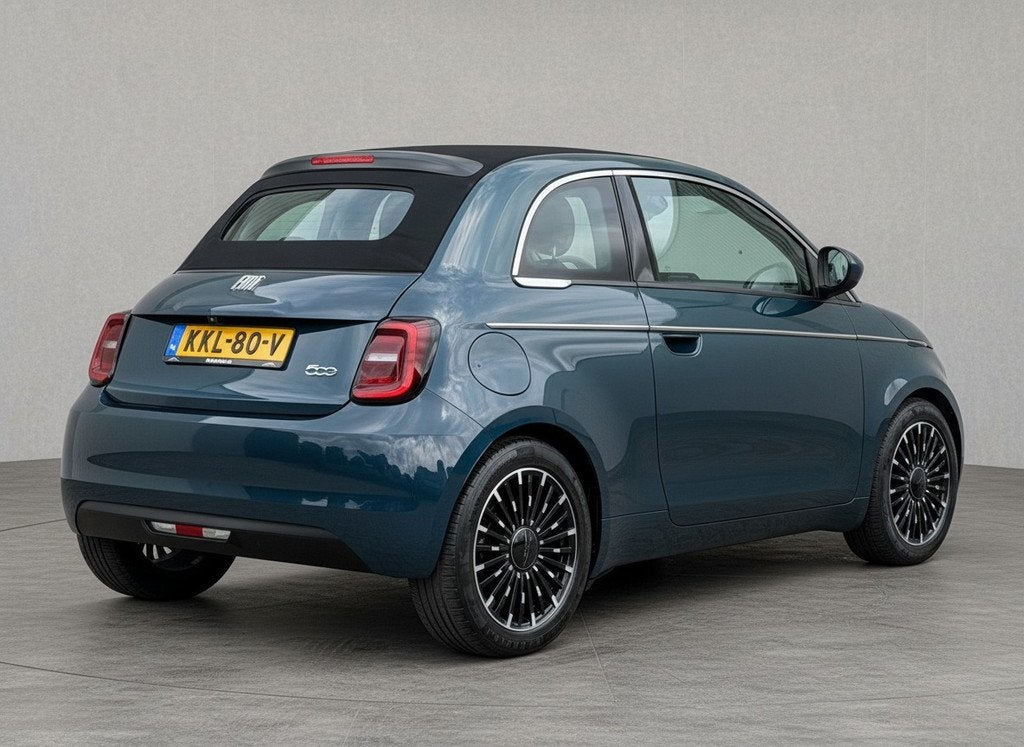 Fiat 500 C Icon 42 kWh |Cabrio|Camera|Cruise|Carplay|BTW, Auto's, Fiat, Stof, Gebruikt, Cabriolet, Geïmporteerd