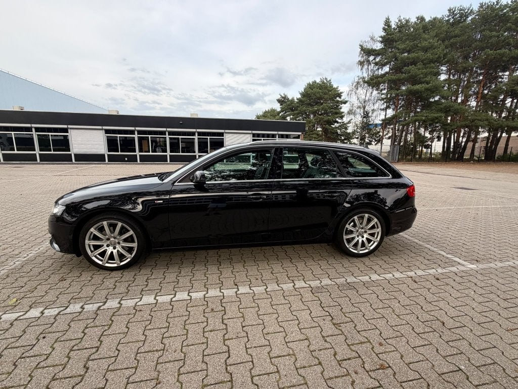 Audi A4 1.8 Tfsi 118KW Avant 2010 Zwart, Auto's, Voorwielaandrijving, Zwart, 4 cilinders, 160 pk