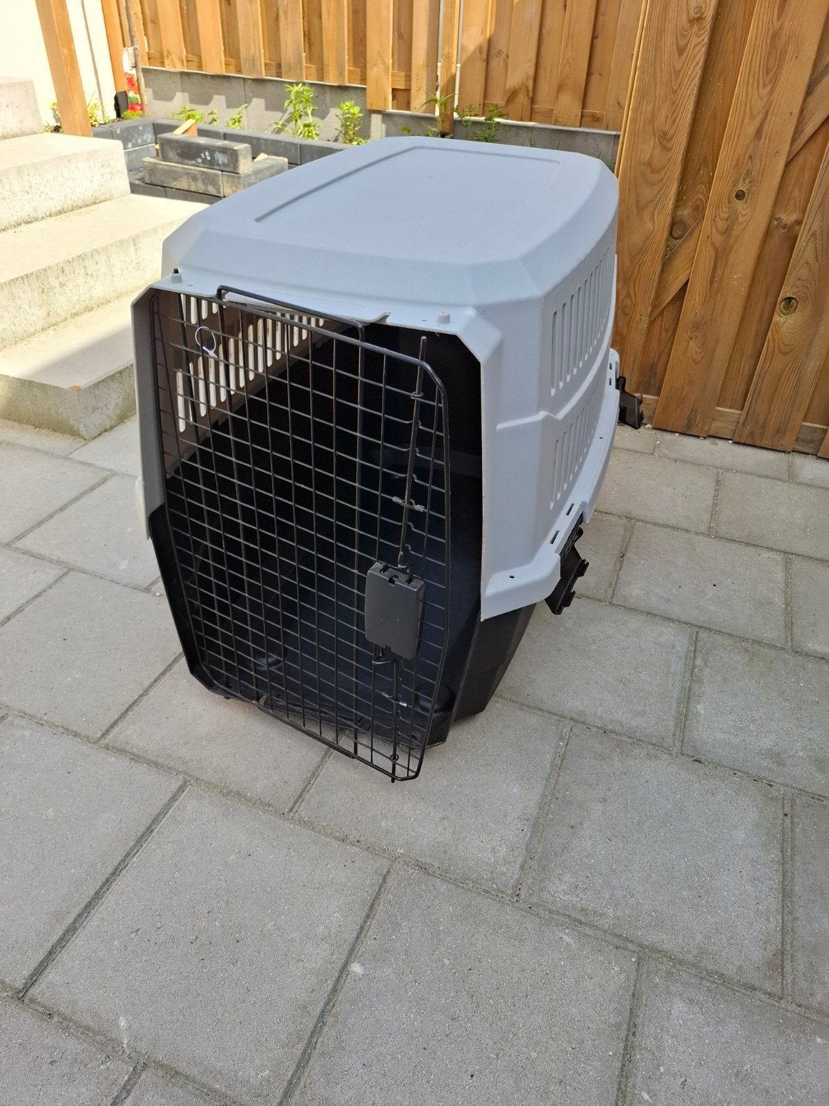Mooie stevige bench, Dieren en Toebehoren, Ophalen, Zo goed als nieuw