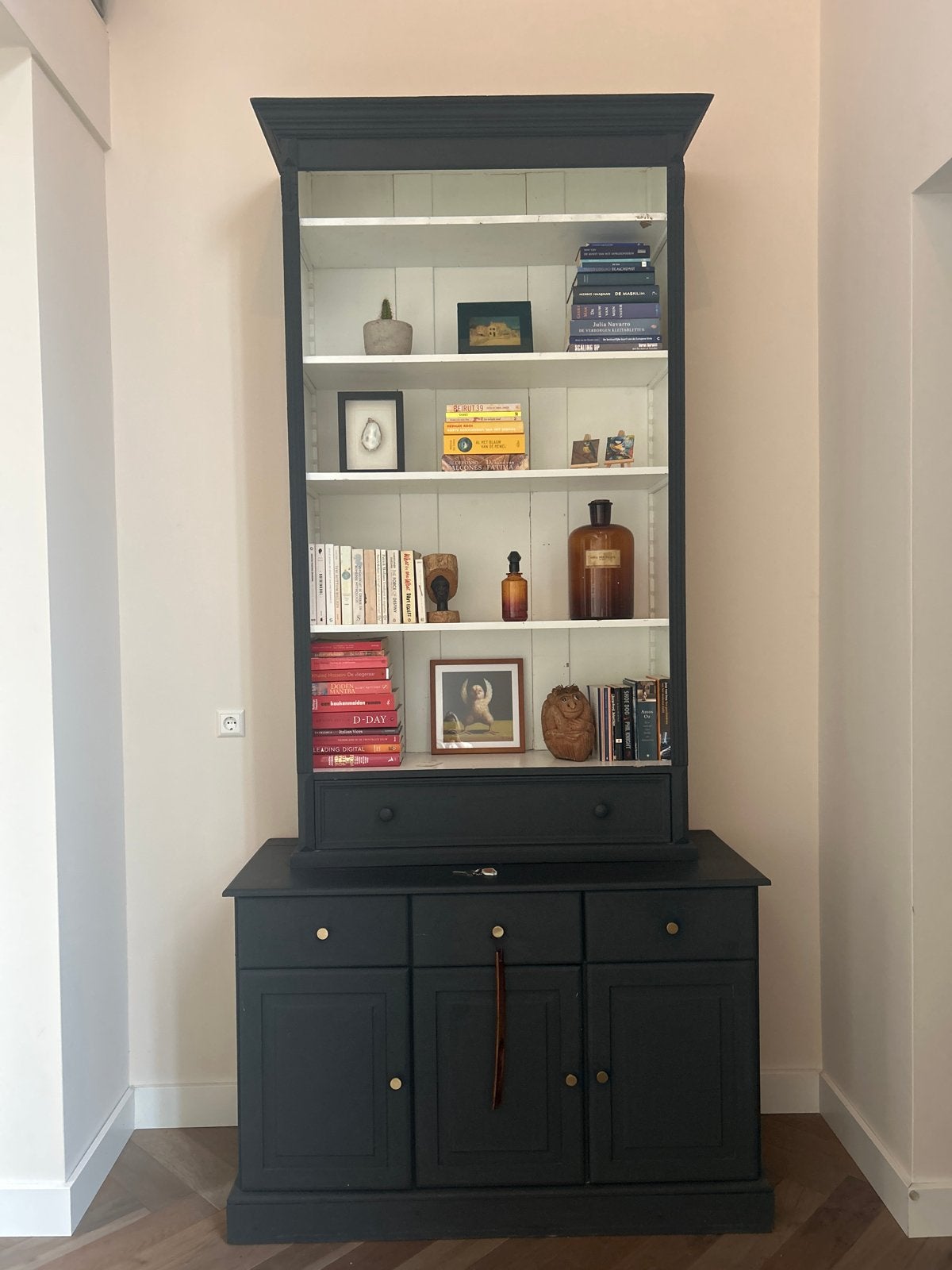 Gratis, 2 losse kasten. Farrow & Ball verf opknapper, Ophalen, Gebruikt, 100 tot 150 cm, 200 cm of meer