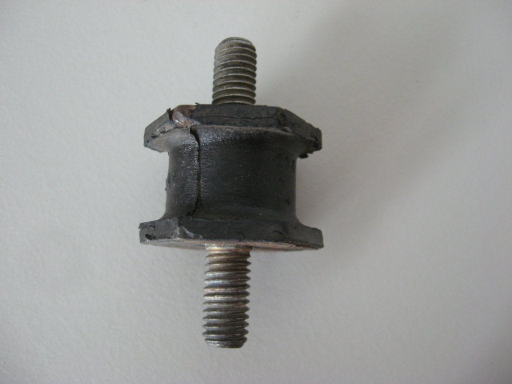 Mercedes rubber buffer - 2x M8, Ophalen of Verzenden, Gebruikt, Universele onderdelen