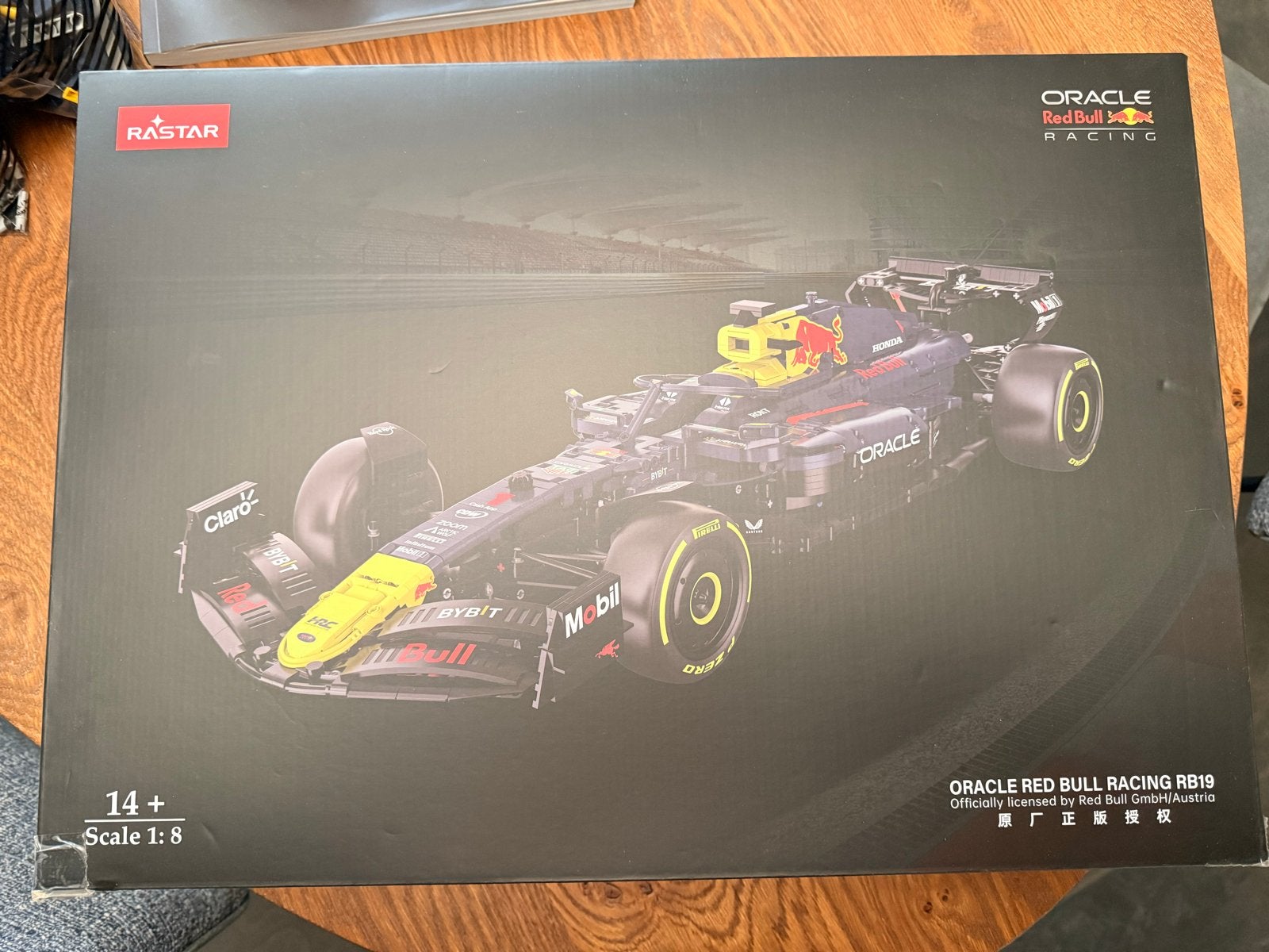 Red Bull Racing RB19 Bouwpakket Schaal 1:8, Ophalen of Verzenden, Zo goed als nieuw, Overige merken