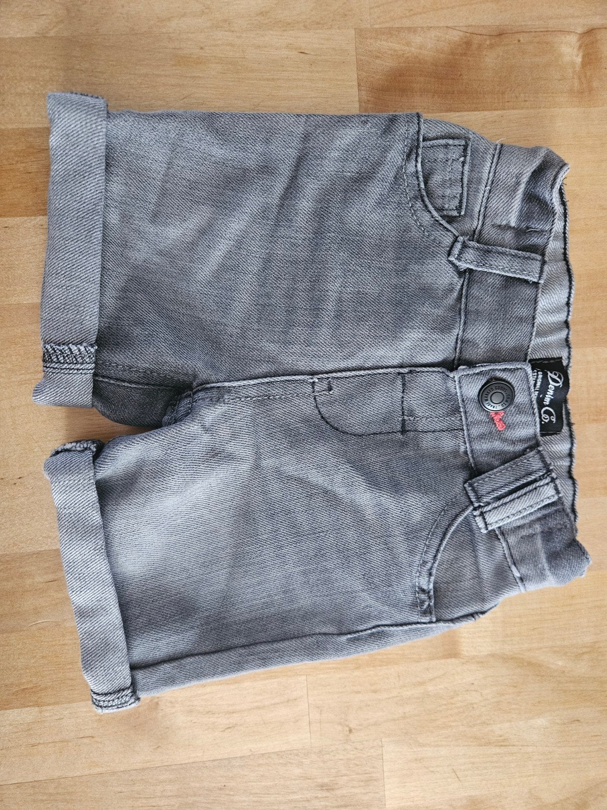 Grijze Denim Co. korte broek maat 80, Ophalen, Zo goed als nieuw, Jongetje of Meisje, Broekje