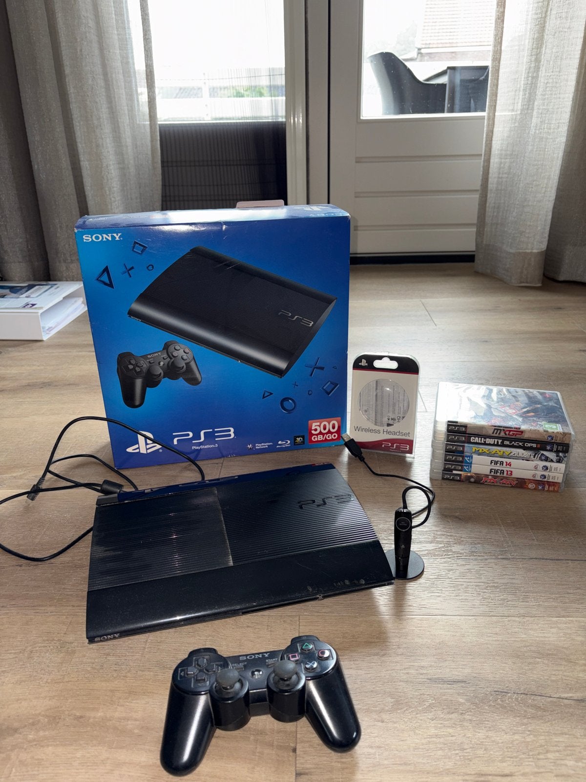 Sony PlayStation 3 Super Slim met 500GB, 1 controller, Spelcomputers en Games, Met games, Met 2 controllers, Ophalen of Verzenden