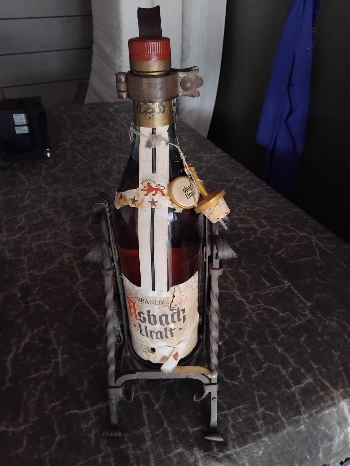 vintage grote fles brandy plus houder, Antiek en Kunst, Ophalen
