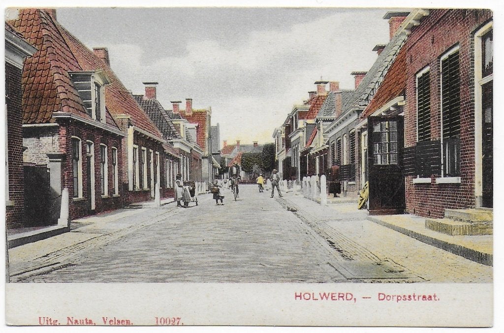 Holwerd - Dorpsstraat oude ongelopen ansichtkaart B7095, Verzamelen, Ophalen of Verzenden, 1920 tot 1940, Ongelopen